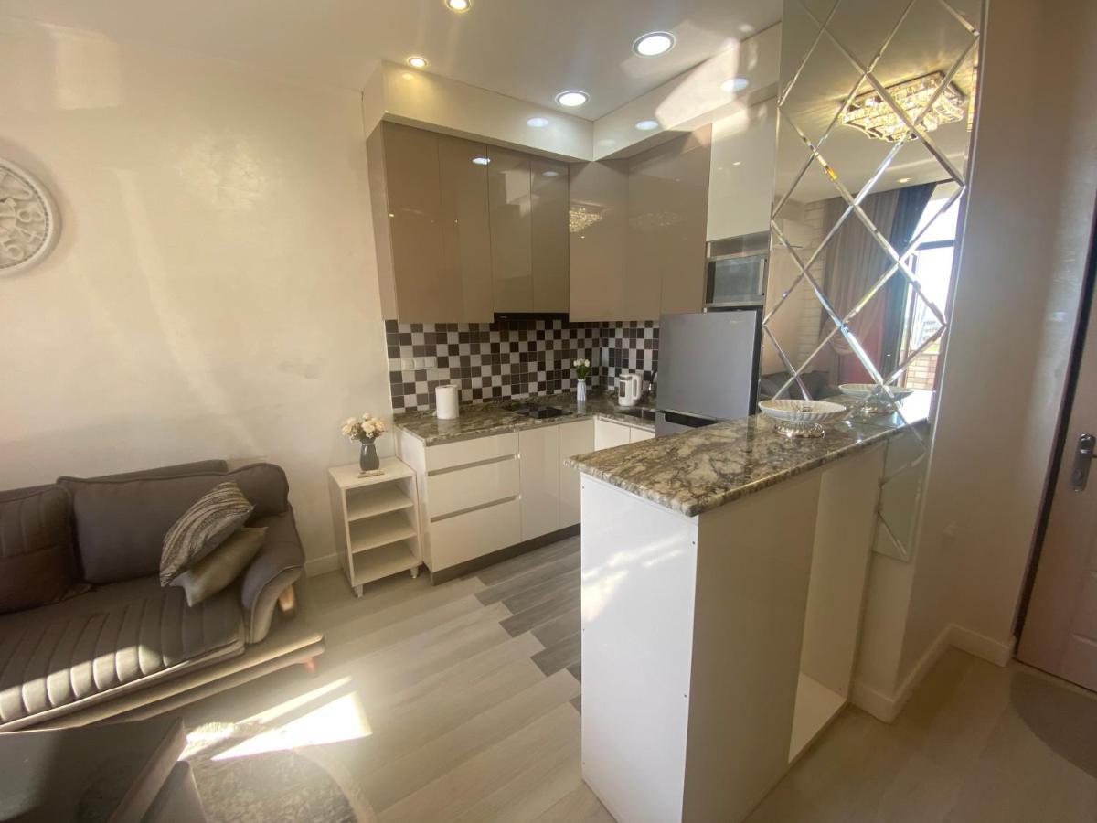 Jasmine Apartment In New Bulvar 巴统 外观 照片